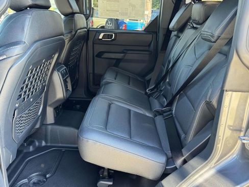 New 2025 Ford Bronco Big Bend w/ Black Diamond Package AWD/4WD image 16
