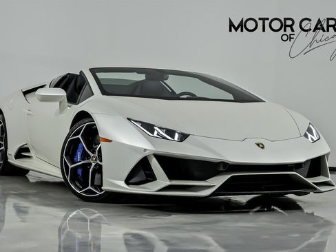 Used 2020 Lamborghini Huracan EVO image 1