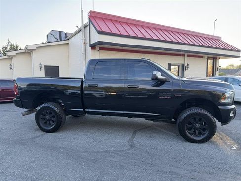 Used 2018 RAM 2500 Power Wagon w/ Leather & Luxury Group AWD/4WD image 5