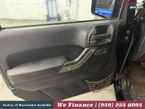 Used 2015 Jeep Wrangler Sport w/ Quick Order Package 24S AWD/4WD image 24