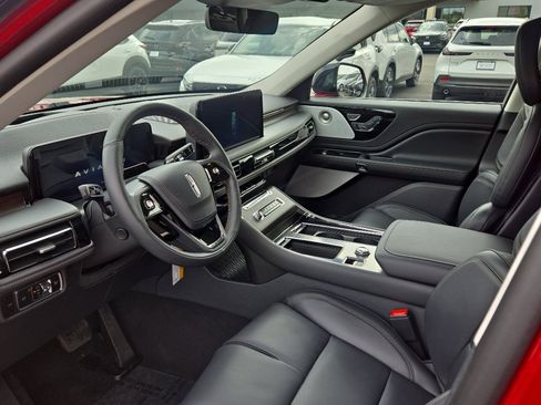 New 2026 Lincoln Aviator Reserve AWD/4WD image 12