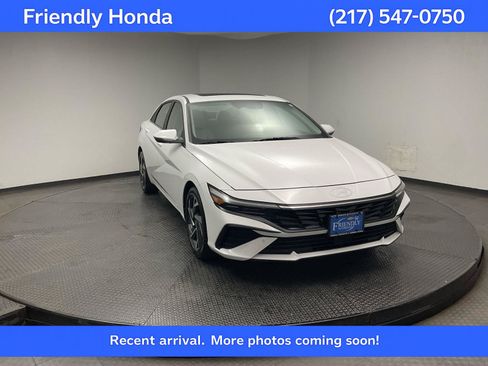 Used 2024 Hyundai Elantra Limited FWD image 1