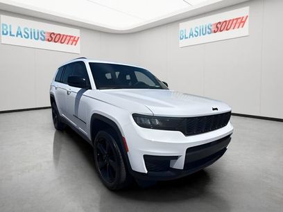 Used 2023 Jeep Grand Cherokee L Altitude