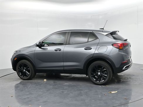 Used 2022 Buick Encore GX Preferred w/ Cold Weather Comfort Package image 5