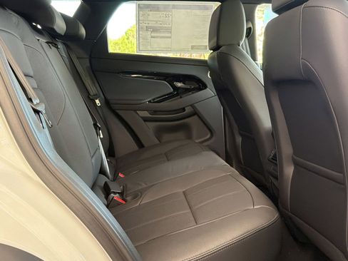 New 2026 Land Rover Range Rover Evoque S AWD/4WD image 30