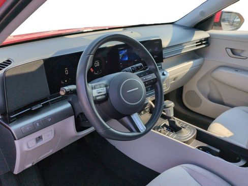 Used 2024 Hyundai Kona SEL AWD/4WD image 15
