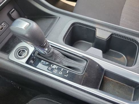 Certified 2022 Nissan Sentra SV w/ Trunk Package FWD image 12