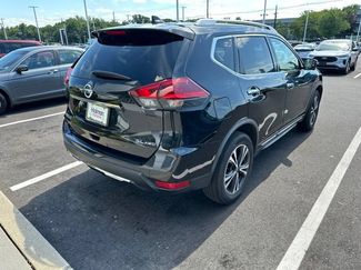 Used 2018 Nissan Rogue SL AWD/4WD video 1