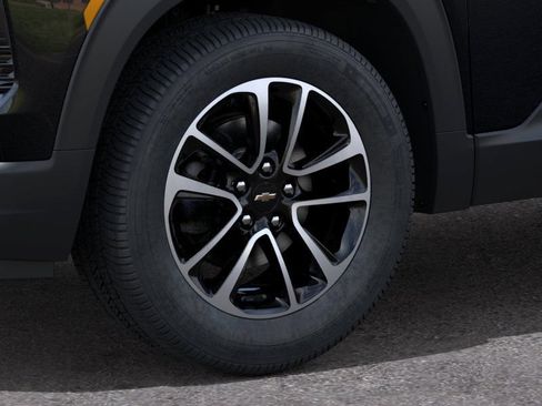 New 2026 Chevrolet TrailBlazer LT w/ LT Cold Weather Package FWD image 9