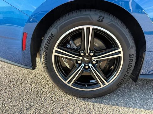 Used 2024 Ford Mustang Convertible RWD image 29