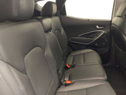Used 2018 Hyundai Santa Fe Sport w/ 2.0T Ultimate Tech Package 05 FWD image 19