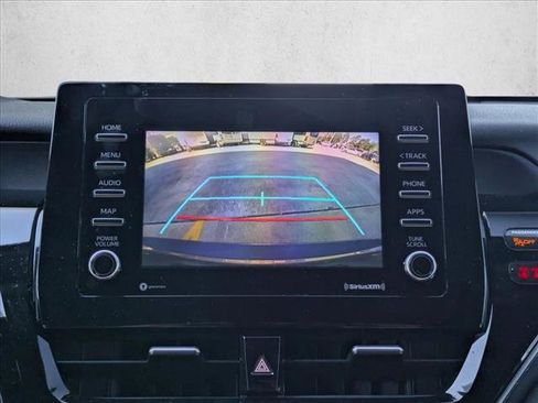 Used 2022 Toyota Camry SE image 13