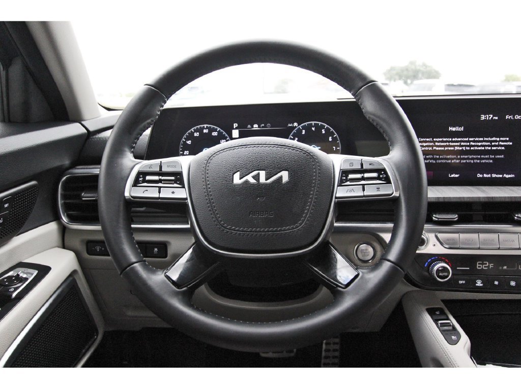 Used 2024 Kia Telluride SX w/ Towing Package FWD image 15