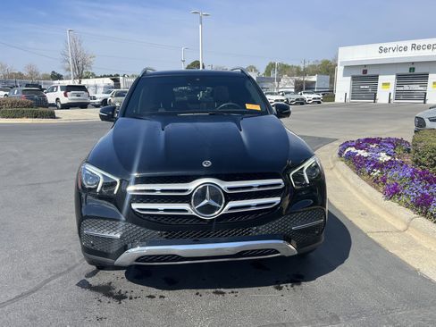 Used 2022 Mercedes-Benz GLE 350 4MATIC image 3