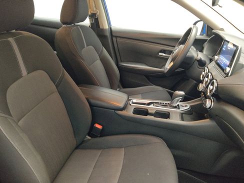 Used 2025 Nissan Sentra SV FWD image 21