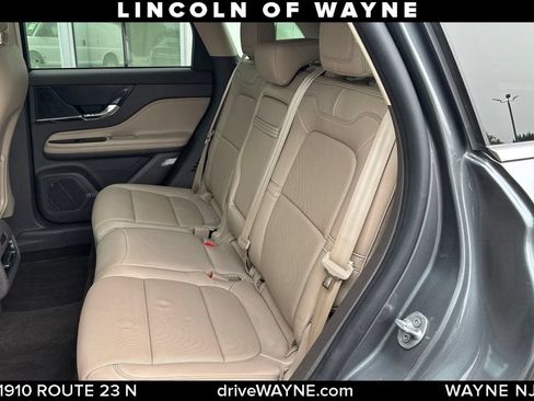 Certified 2022 Lincoln Corsair AWD w/ Premium Package image 23