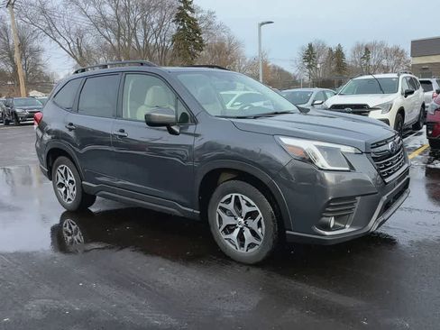 Certified 2023 Subaru Forester Premium image 2