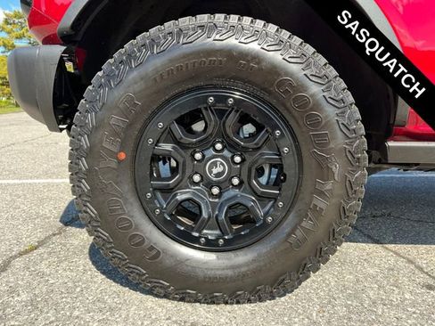 Used 2025 Ford Bronco Badlands AWD/4WD image 17