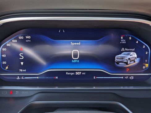 New 2023 Chevrolet Suburban High Country RWD image 11