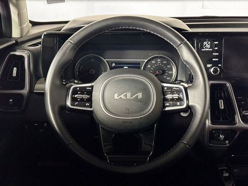 Certified 2023 Kia Sorento EX image 14