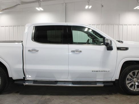 Used 2024 GMC Sierra 1500 Denali w/ Technology Package image 11