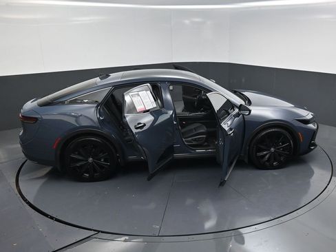 Used 2025 Toyota Crown Nightshade image 25