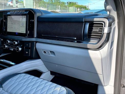 Used 2023 Ford F350 Limited w/ FX4 Off-Road Package AWD/4WD image 19