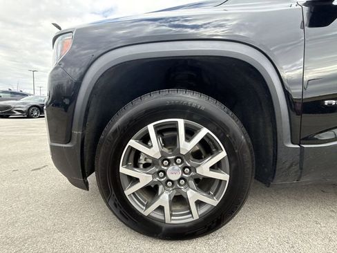 Used 2023 GMC Acadia SLE w/ Driver Convenience Package image 10