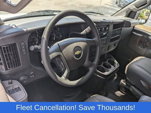 Used 2025 Chevrolet Express 2500 w/ Driver Convenience Package RWD image 8