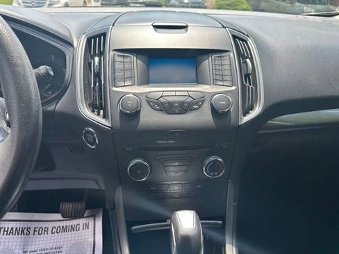 Used 2017 Ford Edge SE AWD/4WD image 11