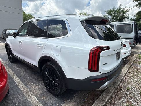 Used 2020 Kia Telluride SX w/ SX Prestige Package AWD/4WD image 3