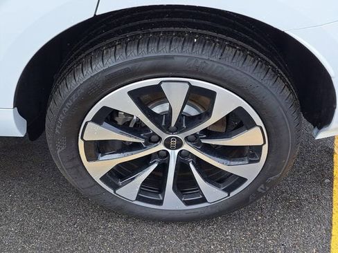 New 2026 Audi Q3 quattro 2.0T image 29