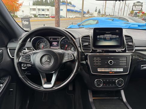 Used 2017 Mercedes-Benz GLS 450 4MATIC image 27