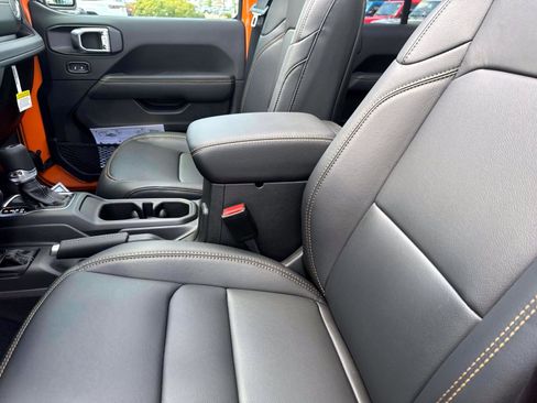 New 2025 Jeep Wrangler Unlimited Sahara image 8