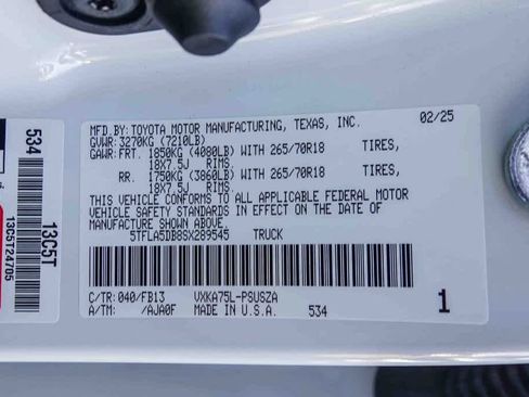 Used 2025 Toyota Tundra SR5 w/ SR5 Convenience Package image 28