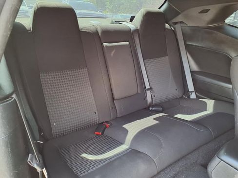 Used 2022 Dodge Challenger GT image 14