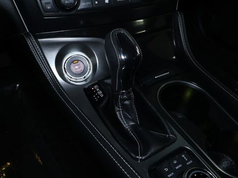 Used 2017 Nissan Maxima Platinum w/ Interior Lighting Package image 31