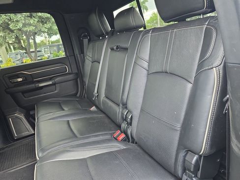 Used 2020 RAM 2500 Limited image 11