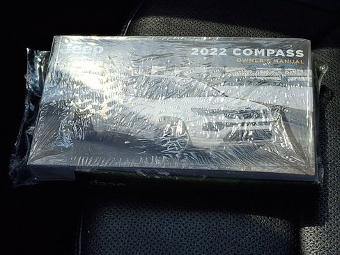 Certified 2022 Jeep Compass Limited w/ Elite Group AWD/4WD image 28