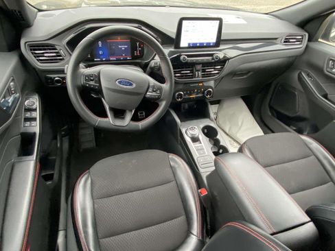 Used 2024 Ford Escape ST-Line image 12