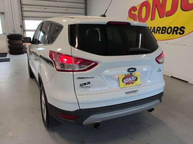 Used 2016 Ford Escape SE AWD/4WD image 38