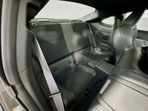 Used 2024 Toyota GR86 Premium RWD image 25