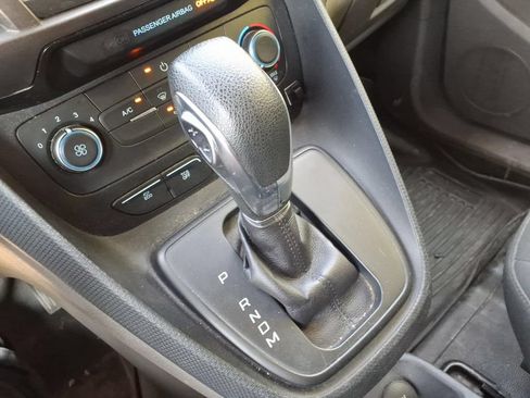 Used 2020 Ford Transit Connect XL FWD image 23
