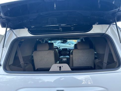 Used 2016 Chevrolet Tahoe LT image 25