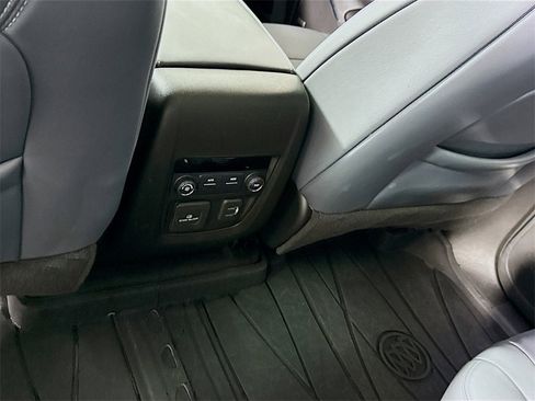 Used 2024 Buick Enclave Essence w/ Experience Buick Package image 20