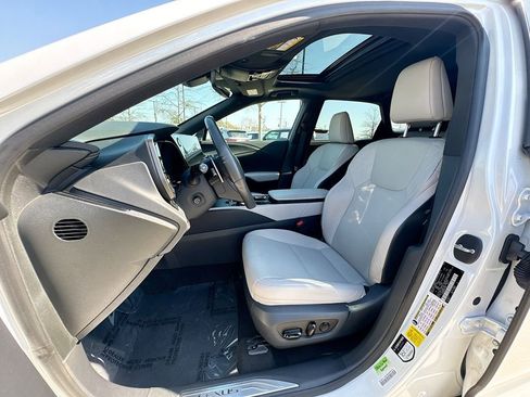 Used 2024 Lexus RX 350 Premium w/ Accessory Package (K3) image 21