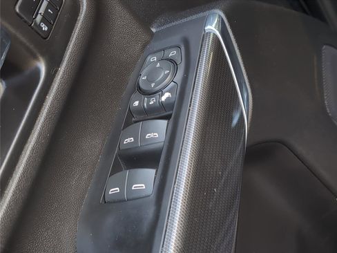 Used 2022 GMC Sierra 2500 AT4 w/ Gooseneck/5TH Wheel Package image 16