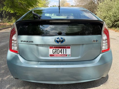 Used 2012 Toyota Prius Two FWD image 4