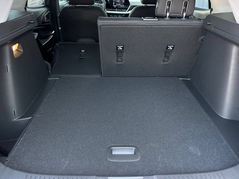 New 2026 Chevrolet Trax LS w/ LS Convenience Package FWD image 15