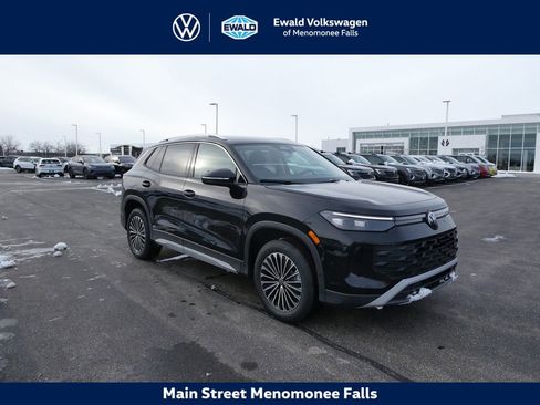 New 2026 Volkswagen Tiguan S image 1